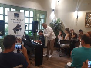 20220521 193437 1920w